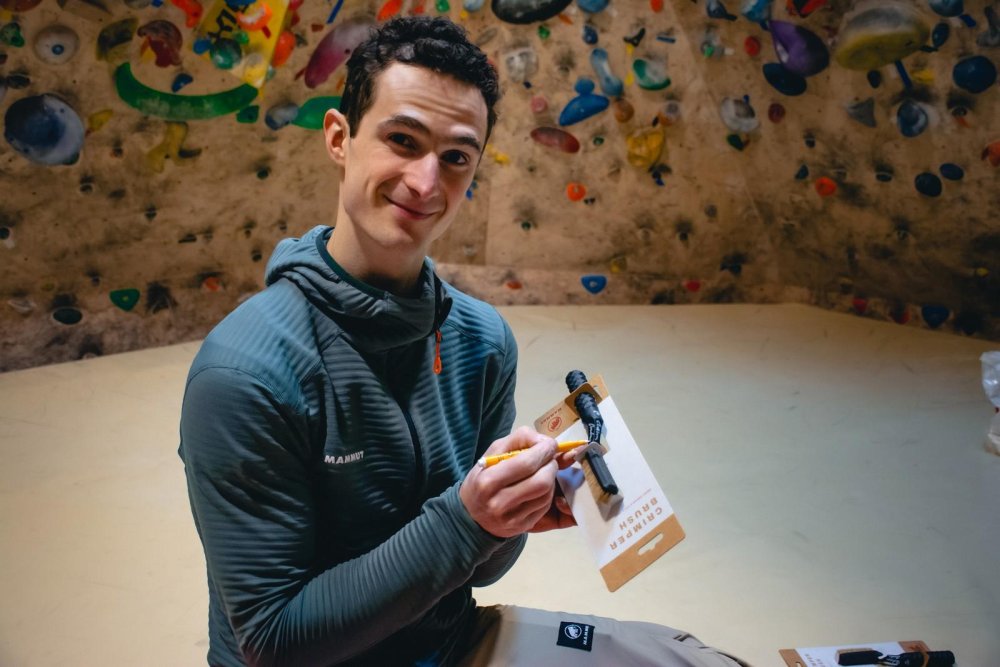 Black Crimper Brush Hand-Signed by Adam Ondra - Color: Black