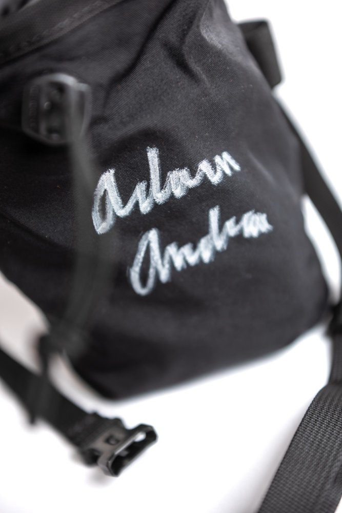 Signed Crag Chalk Bag - Color: Black