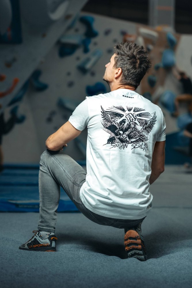 Soudain Seul 9A T-Shirt White (UNISEX) - Size: XL, Hand-signed by AO: Hand-signed by Adam