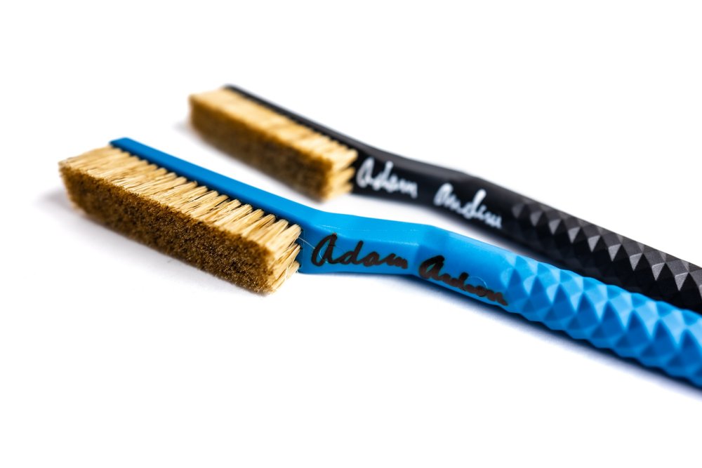 Signed Sender Brush