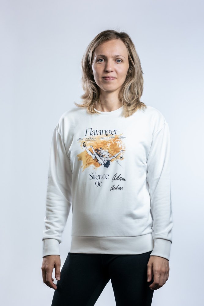Signed Silence Sweatshirt Women - Size: M